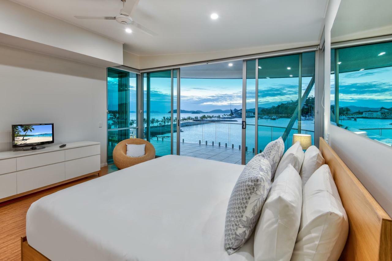 Pavillions Penthouse 25 - Luxury Waterfront Apartment With Private Roof Top Pool And Buggy ハミルトン・アイランド エクステリア 写真