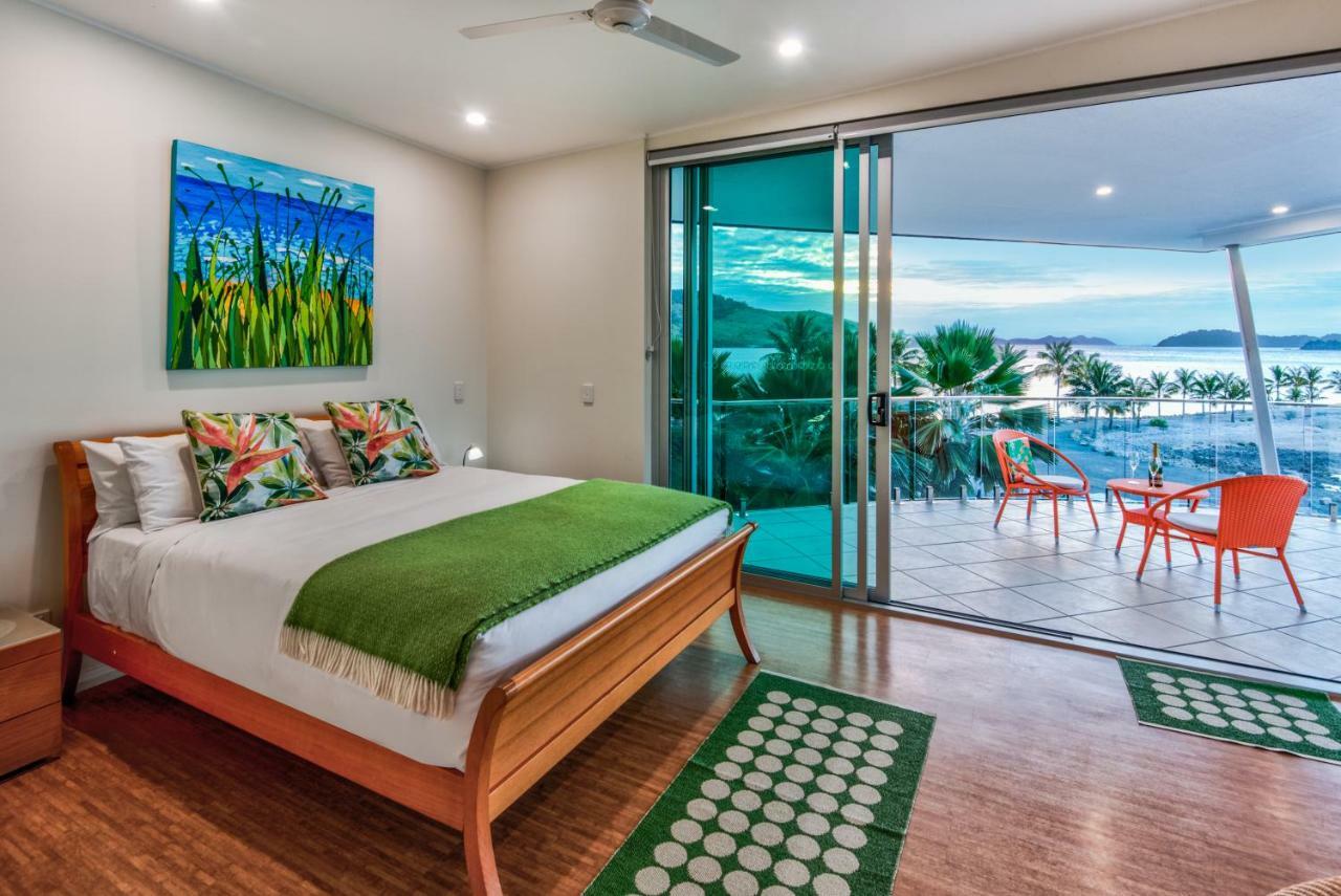 Pavillions Penthouse 25 - Luxury Waterfront Apartment With Private Roof Top Pool And Buggy ハミルトン・アイランド エクステリア 写真