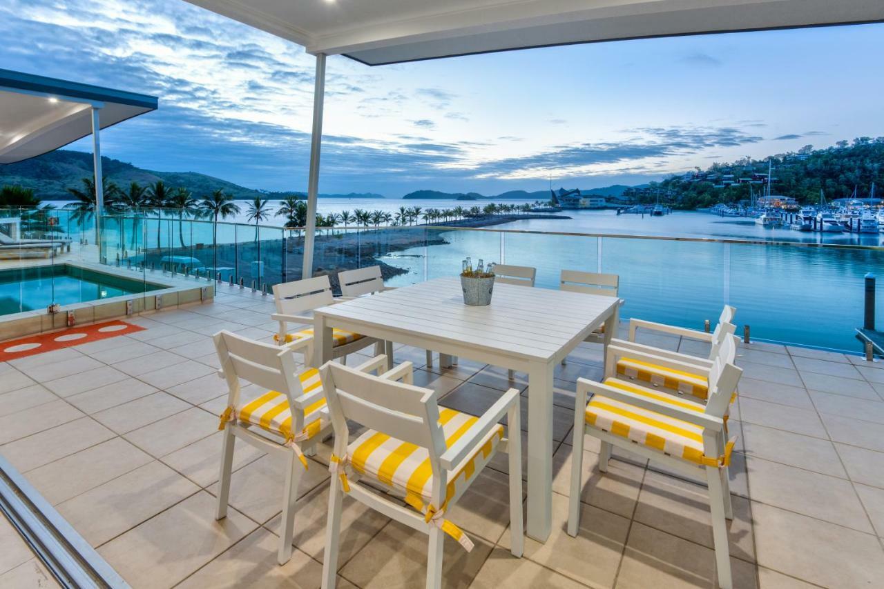 Pavillions Penthouse 25 - Luxury Waterfront Apartment With Private Roof Top Pool And Buggy ハミルトン・アイランド エクステリア 写真