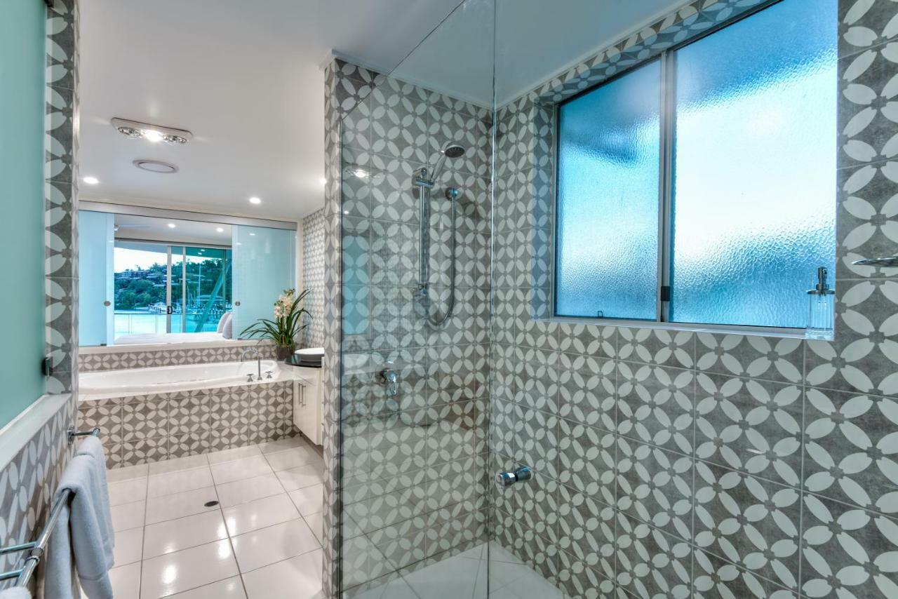 Pavillions Penthouse 25 - Luxury Waterfront Apartment With Private Roof Top Pool And Buggy ハミルトン・アイランド エクステリア 写真