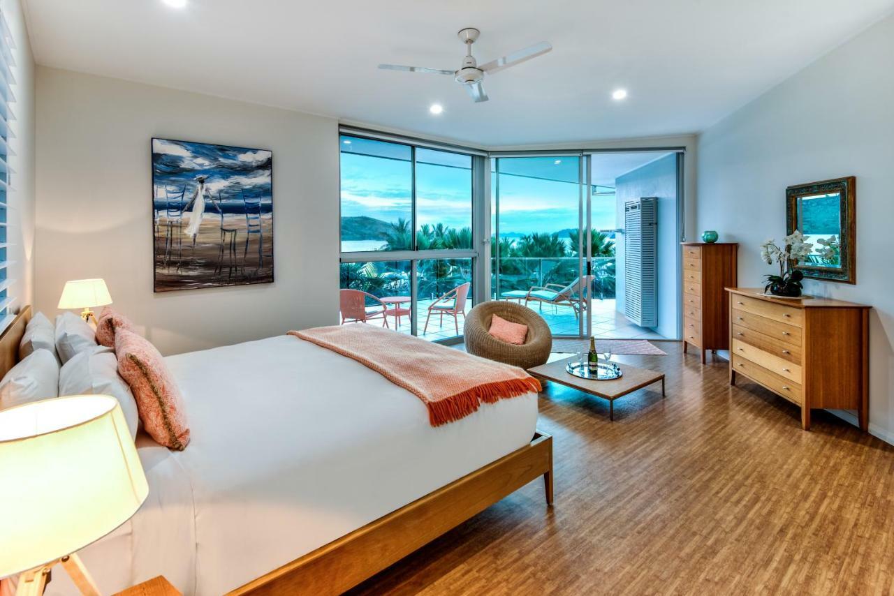 Pavillions Penthouse 25 - Luxury Waterfront Apartment With Private Roof Top Pool And Buggy ハミルトン・アイランド エクステリア 写真