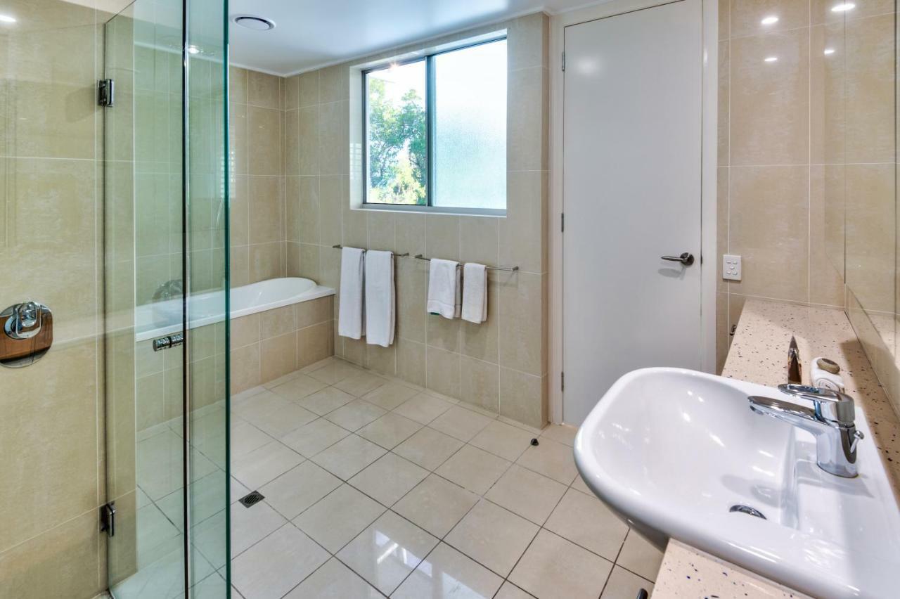 Pavillions Penthouse 25 - Luxury Waterfront Apartment With Private Roof Top Pool And Buggy ハミルトン・アイランド エクステリア 写真